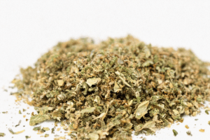 Zerkleinertes Cannabis